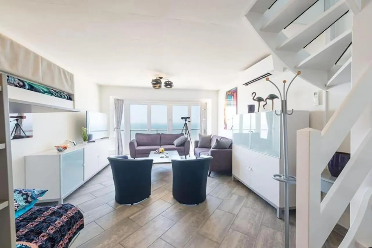 Fraval - Beachfront Apartment With Sea Views In Middelkerke 0*,